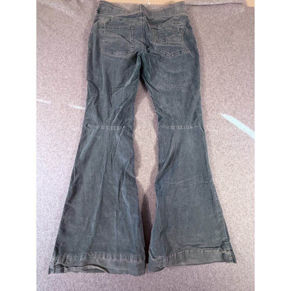 We The Free Set of Three Corduroy Bell Bottom Pants, Size 31 - Picture 9 of 10